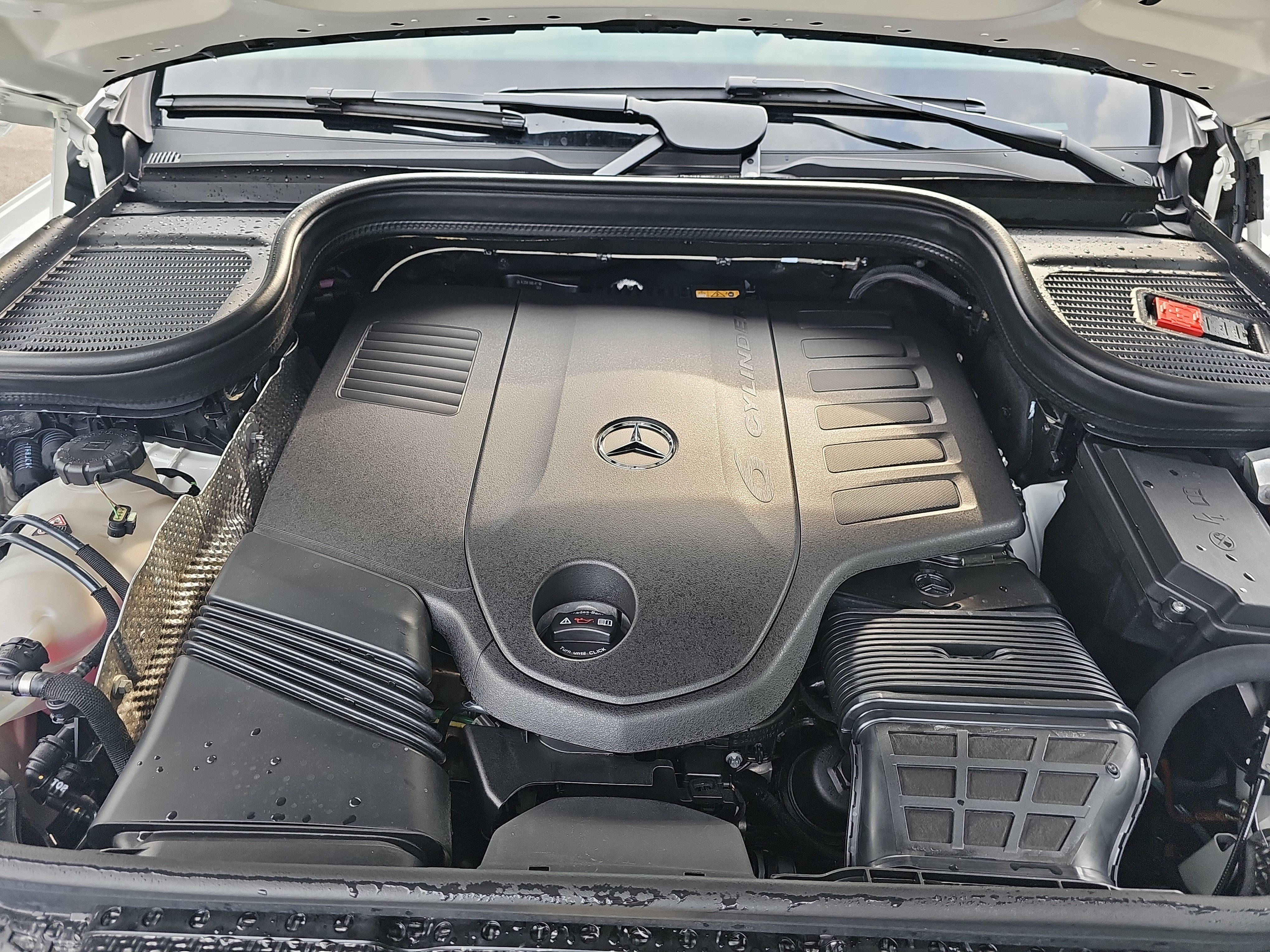 Used 2026 Mercedes-Benz GLS 450 4MATIC image 34