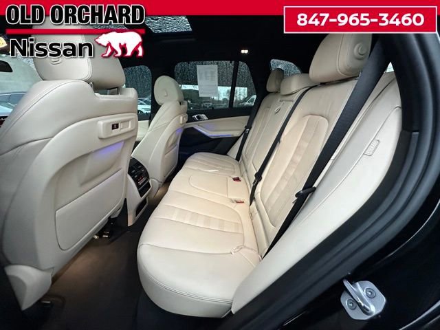 Used 2022 BMW X5 xDrive40i w/ M Sport Package AWD/4WD image 10