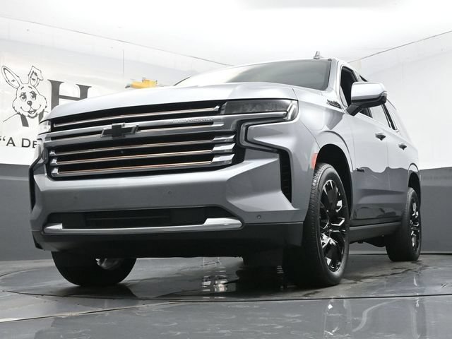 Used 2023 Chevrolet Tahoe High Country w/ Premium Package 2 AWD/4WD image 4