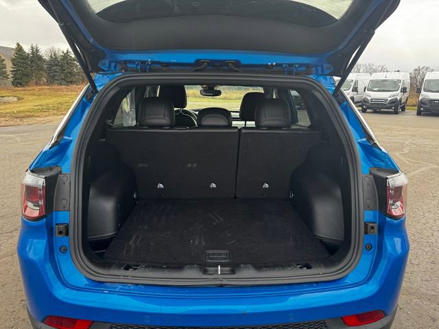 Certified 2025 Jeep Compass Limited image 18