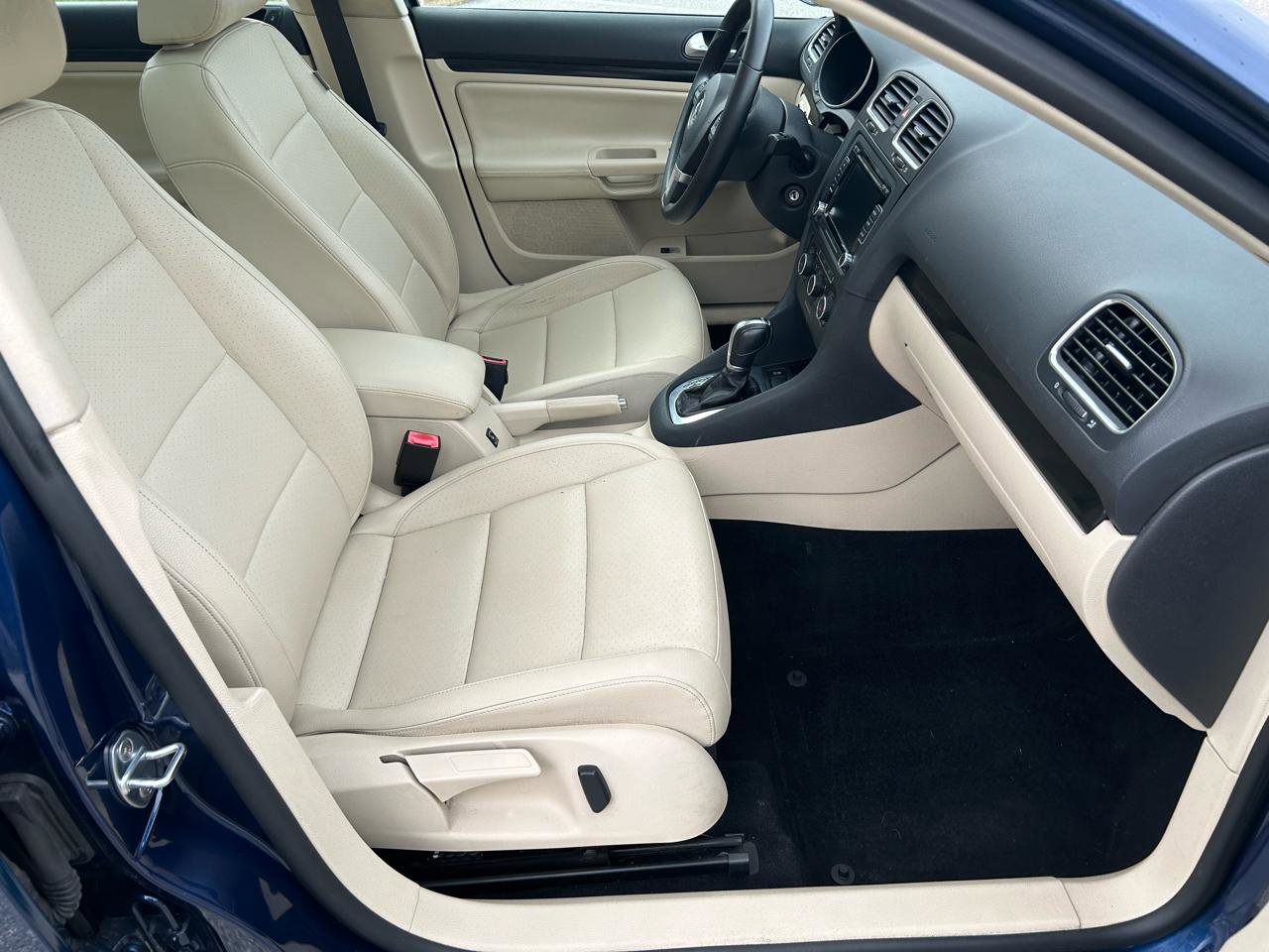 Used 2013 Volkswagen Jetta TDI image 15