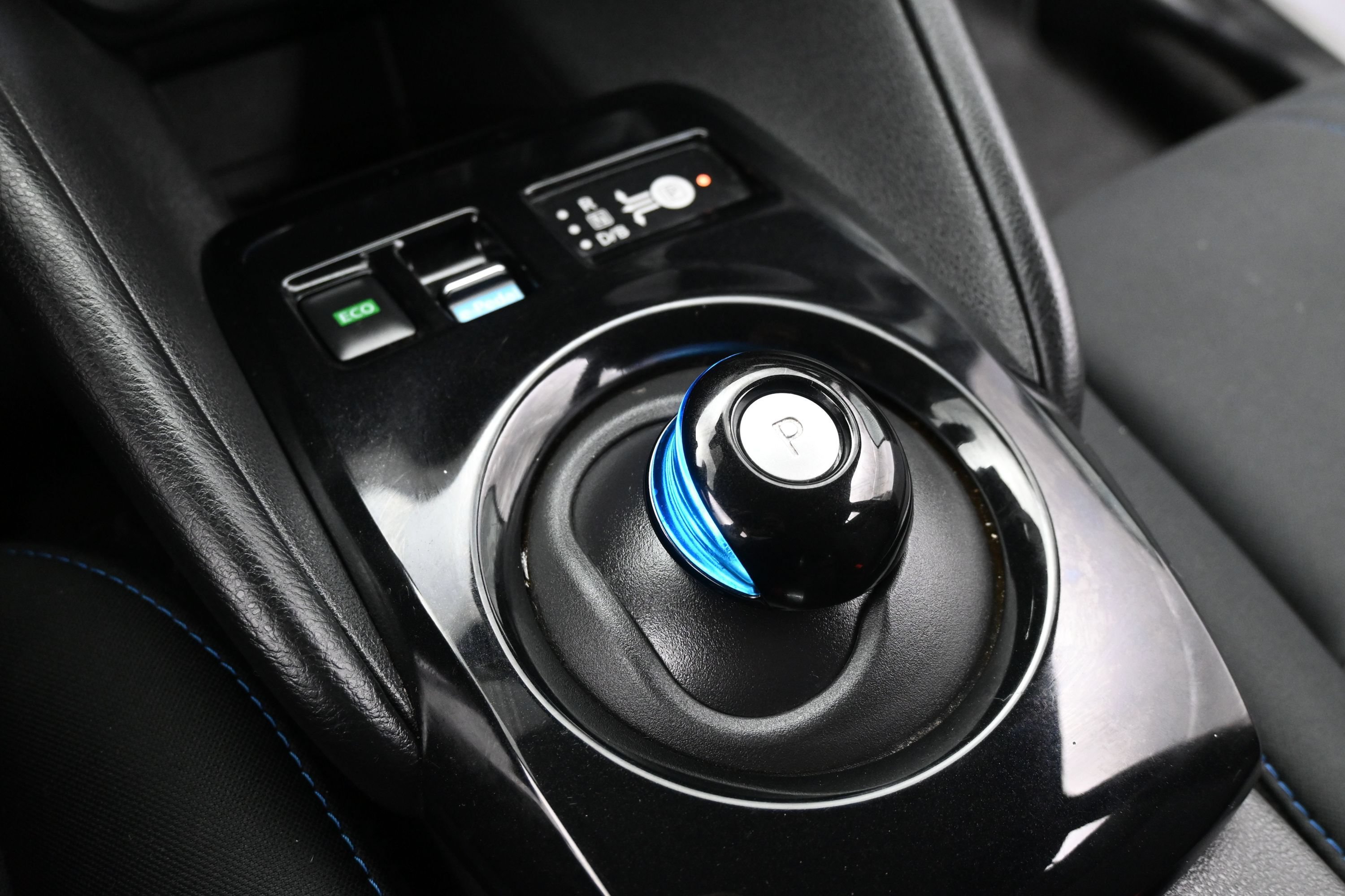 Used 2025 Nissan Leaf SV Plus FWD image 18