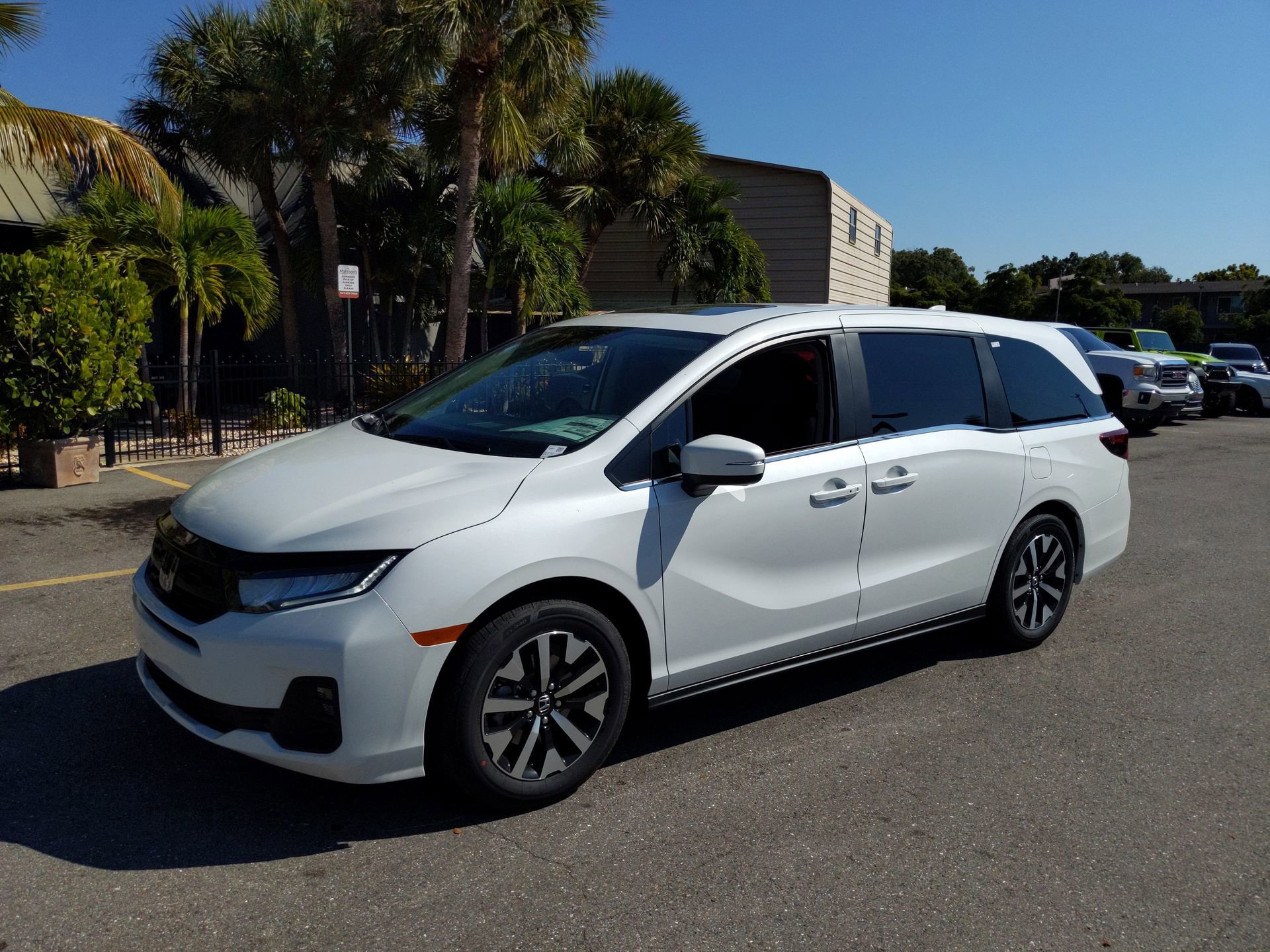 New 2026 Honda Odyssey EX-L image 10