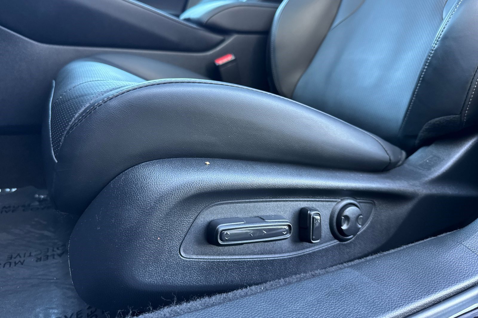 Used 2024 Honda Accord Touring image 14