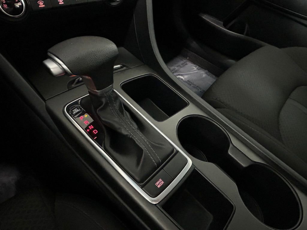 Used 2018 Kia Optima LX image 19