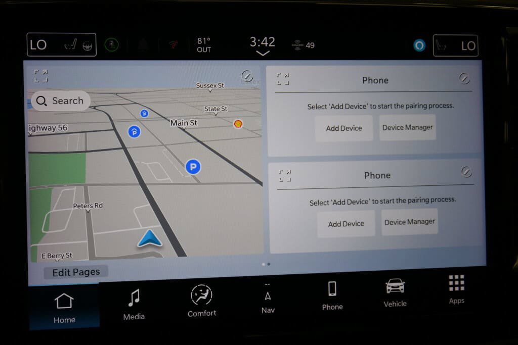 Used 2025 Chrysler Pacifica Limited FWD image 14