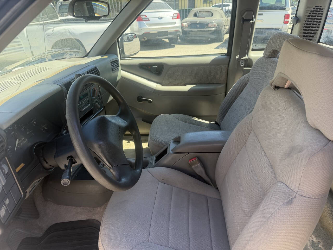 Used 1994 Chevrolet S10 Pickup LS RWD image 10