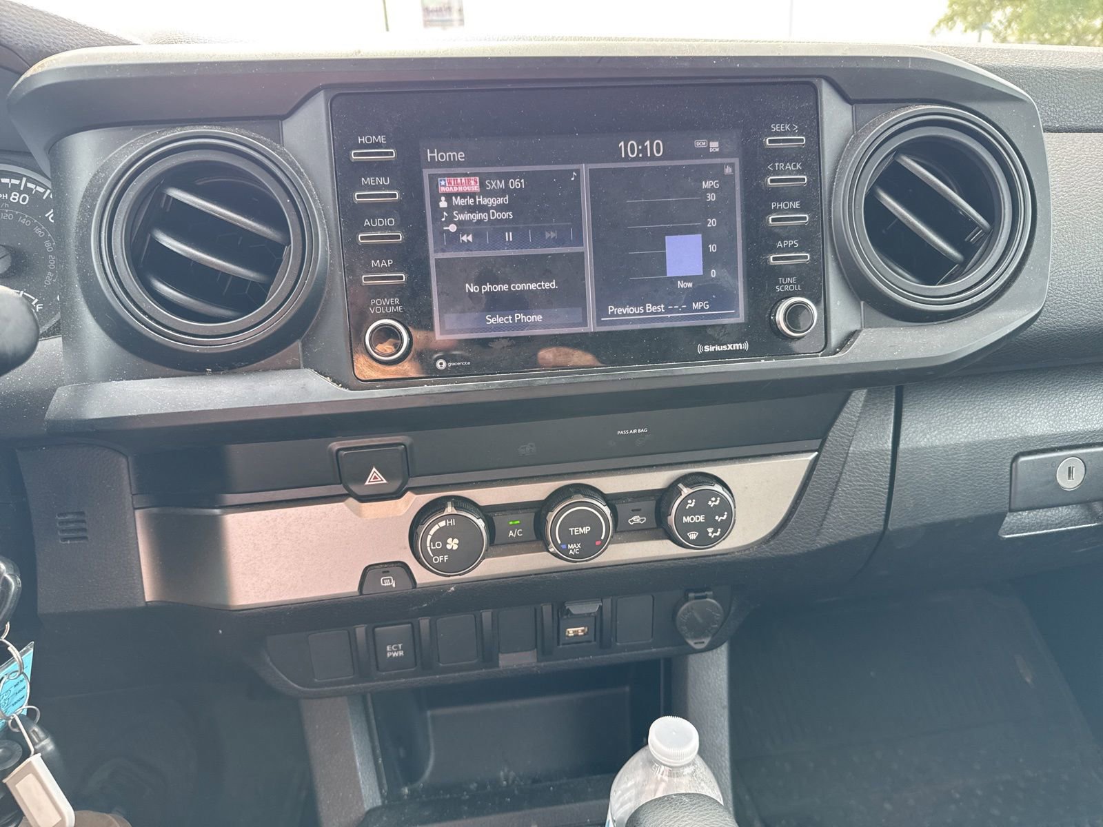 Used 2022 Toyota Tacoma SR w/ SR Convenience Package RWD image 14