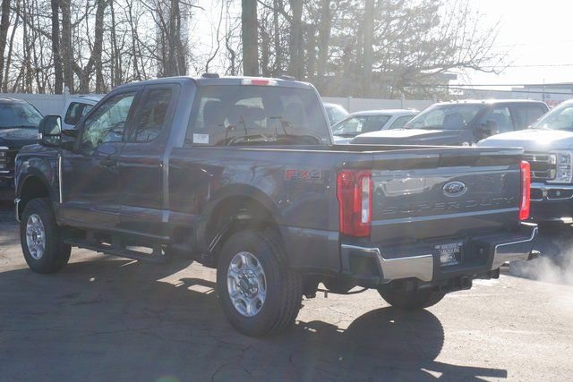 New 2026 Ford F250 XLT w/ FX4 Off-Road Package image 8