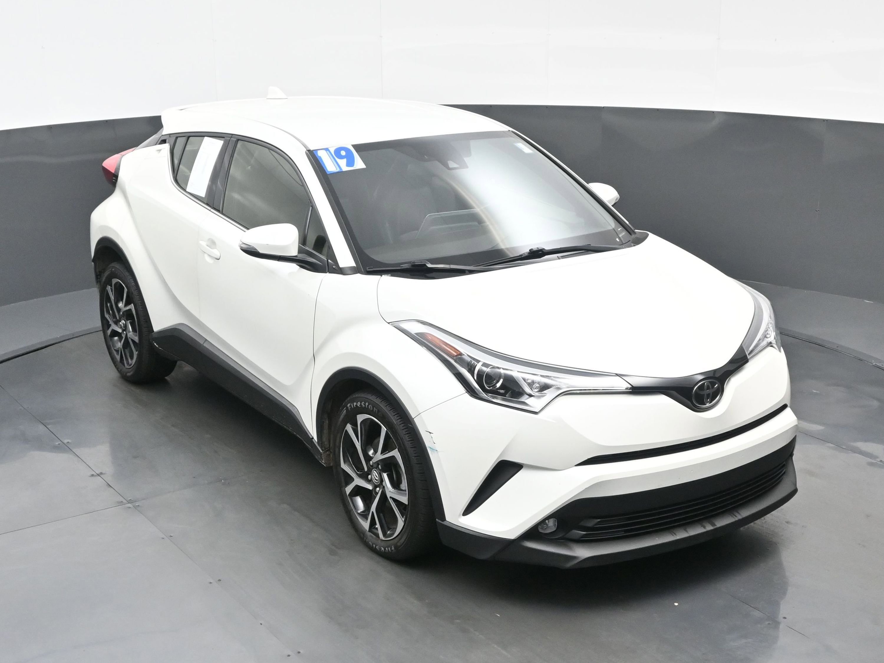 Used 2019 Toyota C-HR Limited image 39