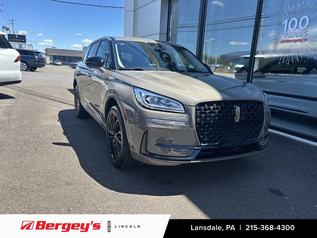 New 2025 Lincoln Corsair Reserve w/ Jet Appearance Package