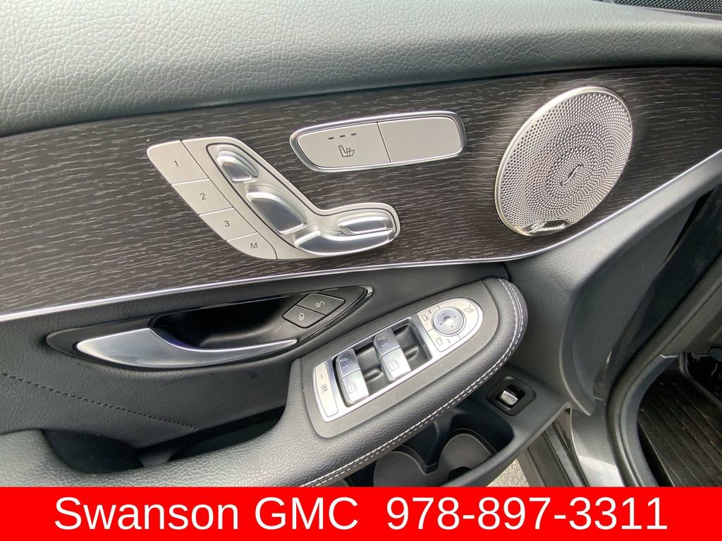 Used 2021 Mercedes-Benz GLC 300 4MATIC w/ AMG Line image 24