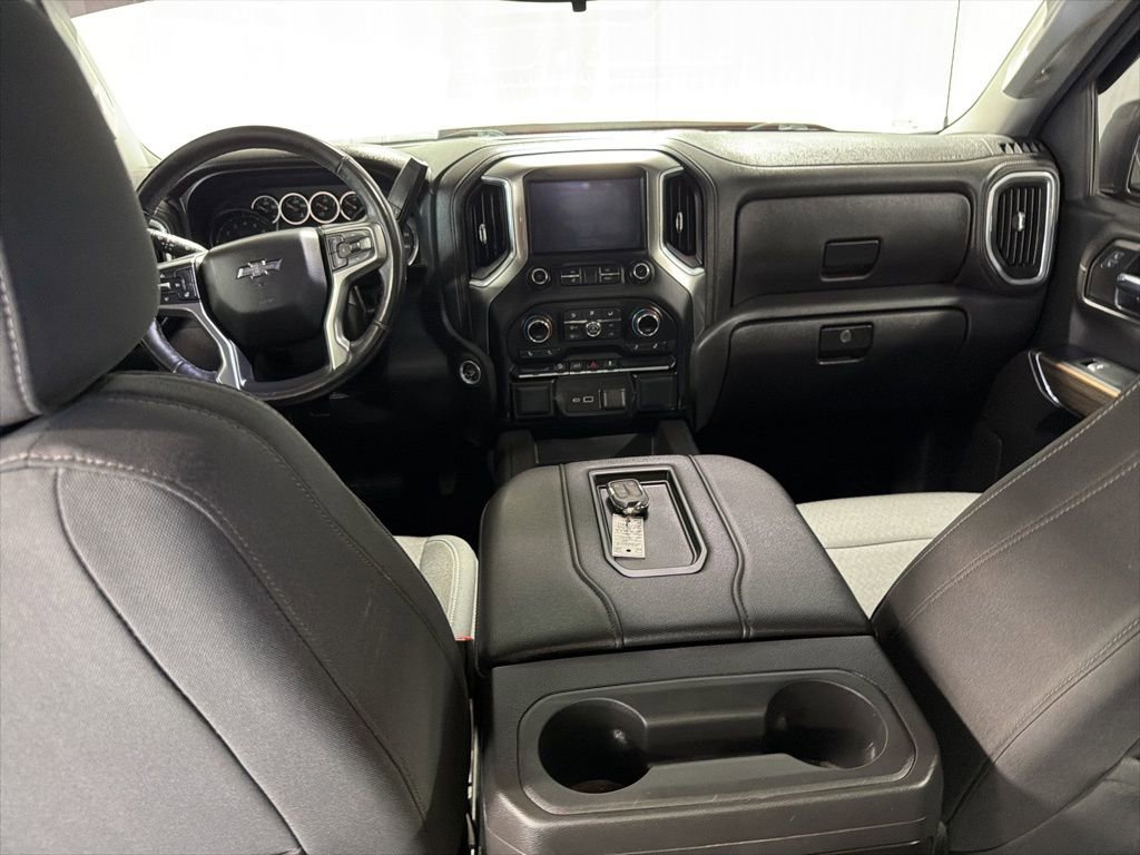 Certified 2022 Chevrolet Silverado 1500 LT Trail Boss image 3