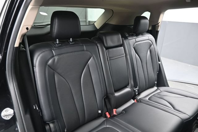 Used 2023 Lincoln Nautilus Reserve AWD/4WD image 17