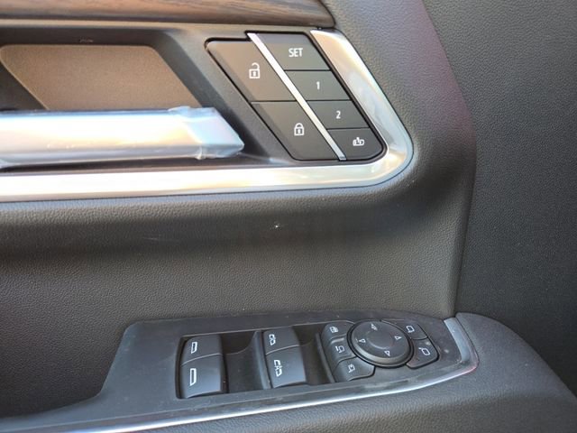 New 2025 GMC Sierra 2500 SLT w/ SLT Premium Package image 17