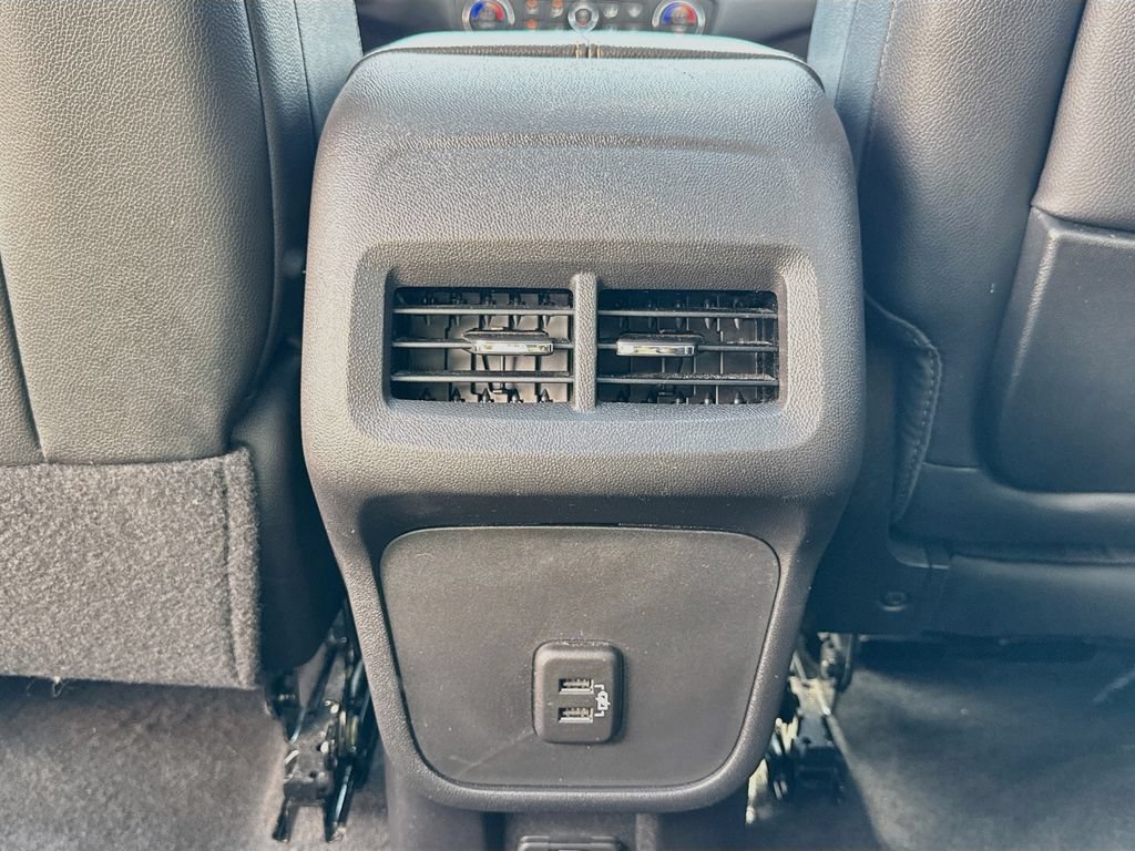 Used 2024 GMC Terrain AT4 w/ Tech Package AWD/4WD image 25