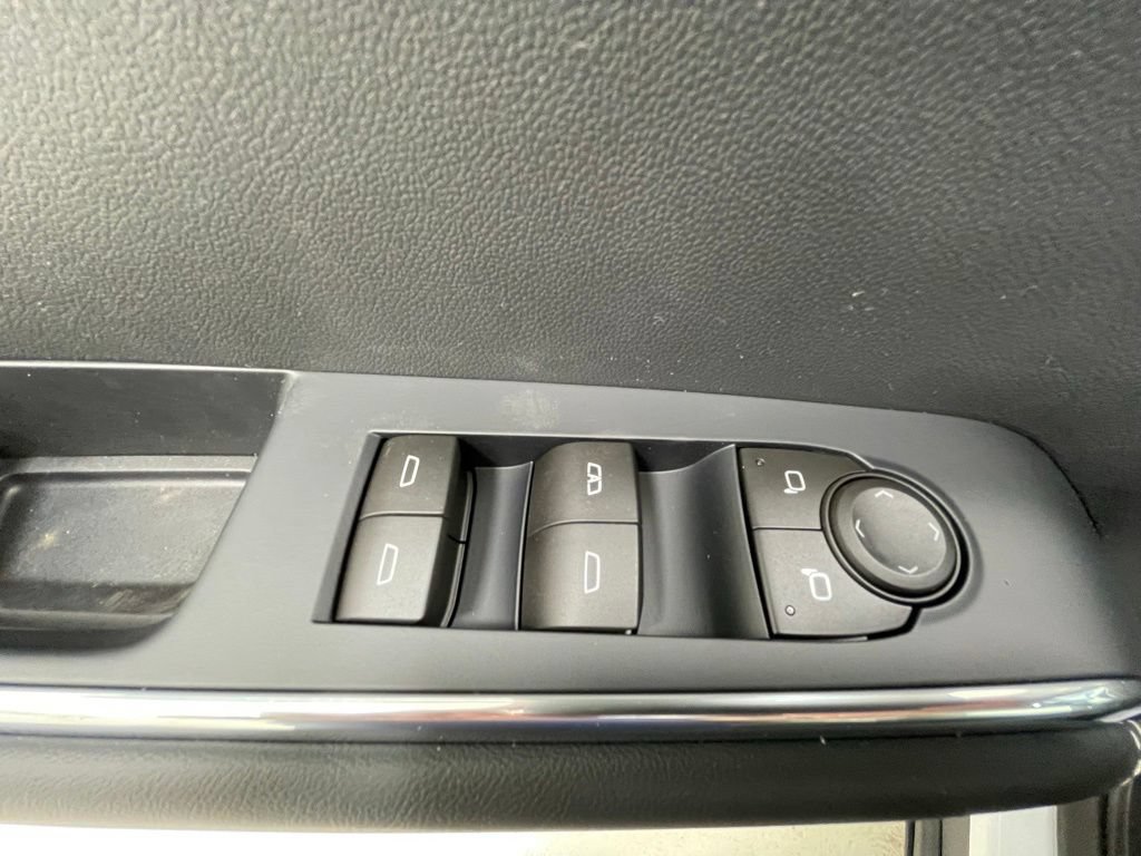 New 2026 GMC Acadia Elevation w/ Elevation Premium Package AWD/4WD image 14