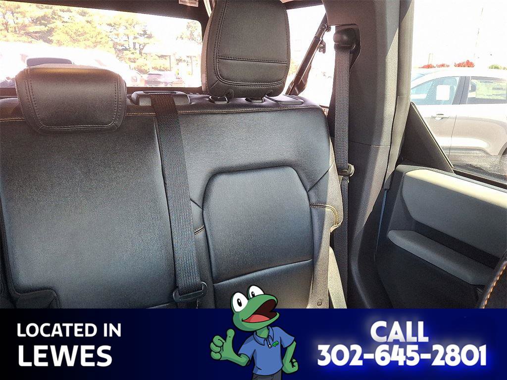 Used 2023 Ford Bronco Badlands w/ Sasquatch Package image 18