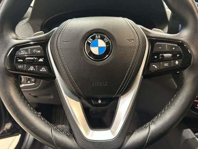 Used 2021 BMW 540i xDrive w/ Premium Package image 11