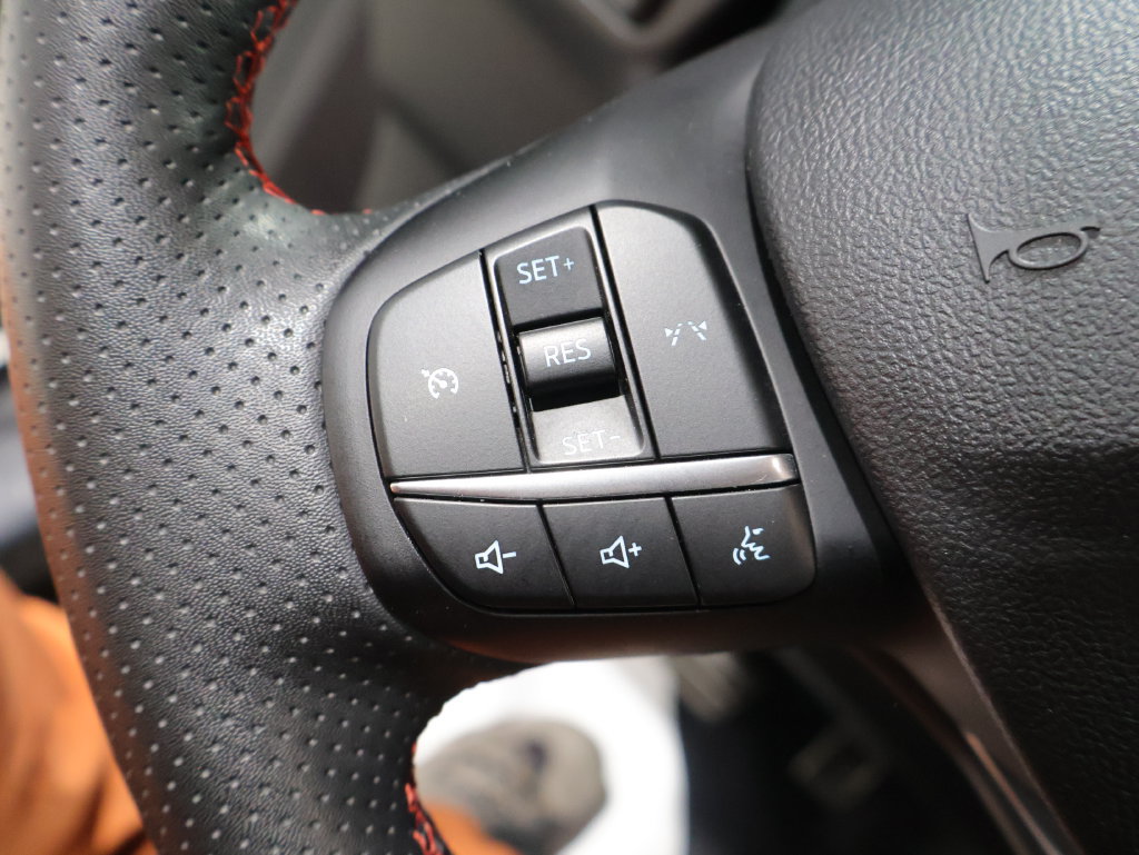 Used 2024 Ford Escape ST-Line AWD/4WD image 31