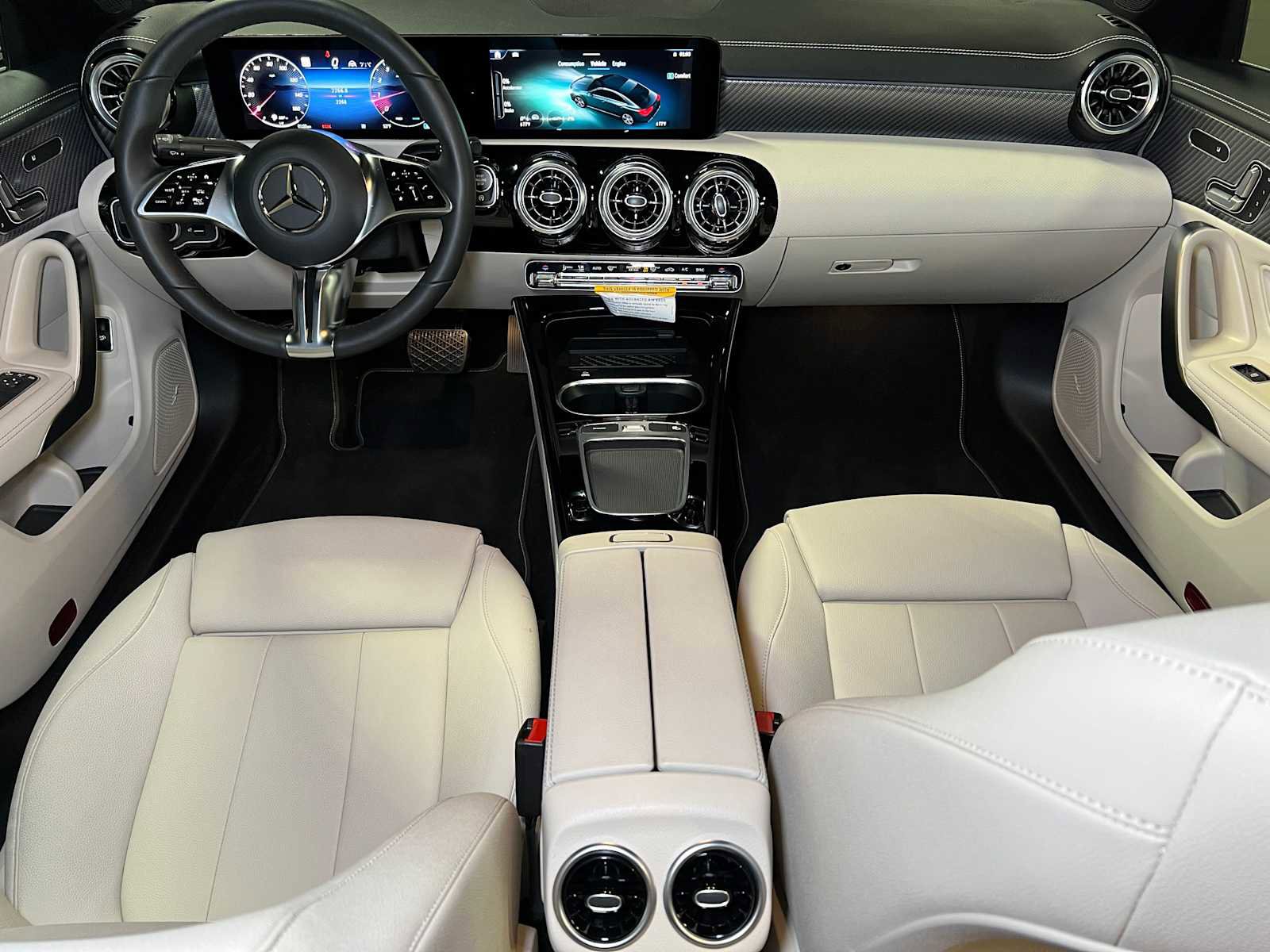 Certified 2025 Mercedes-Benz CLA 250 4MATIC image 41