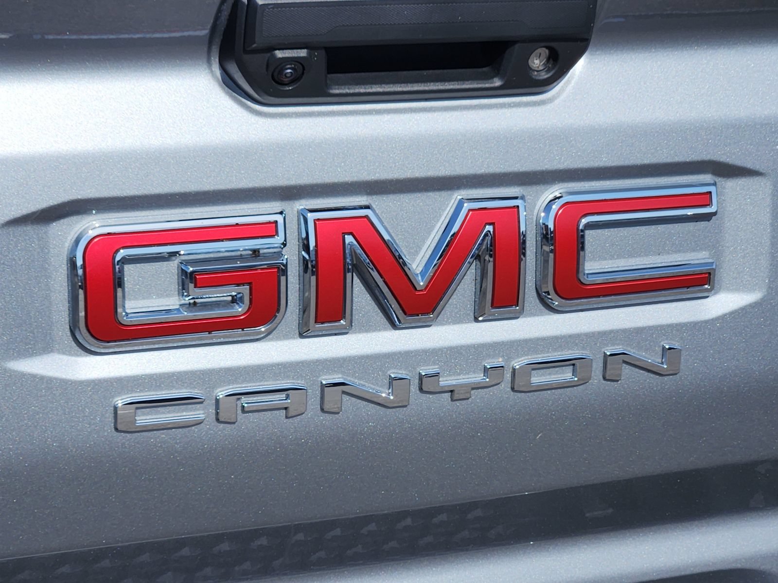 New 2026 GMC Canyon Elevation w/ Convenience Package RWD image 12