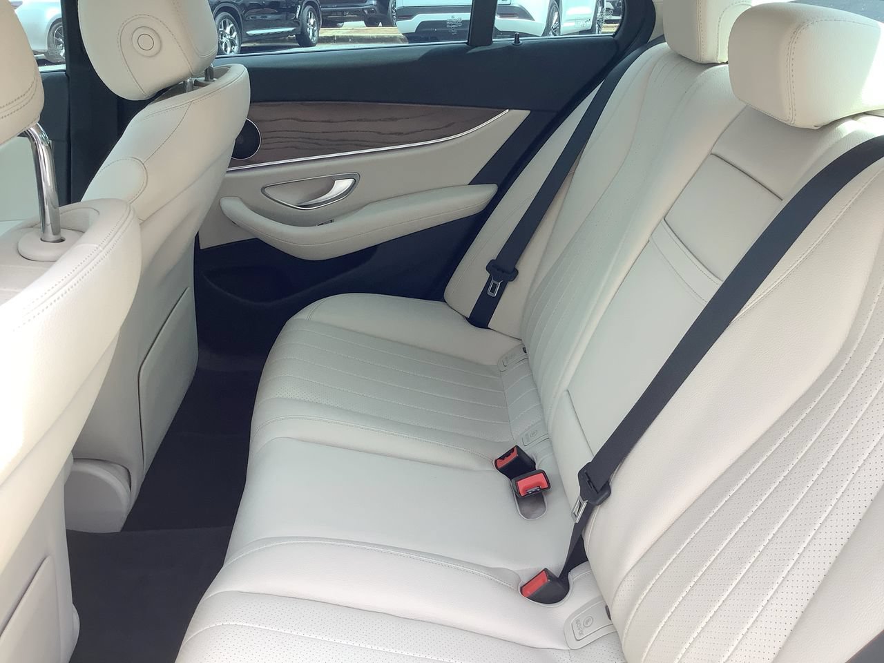 Used 2021 Mercedes-Benz E 350 Sedan image 29