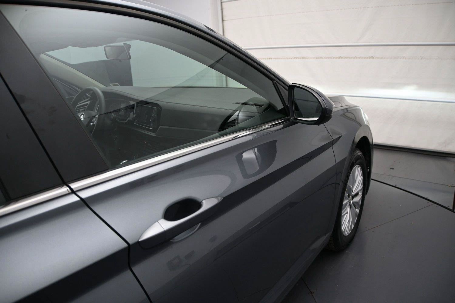 Certified 2020 Volkswagen Jetta S FWD image 11
