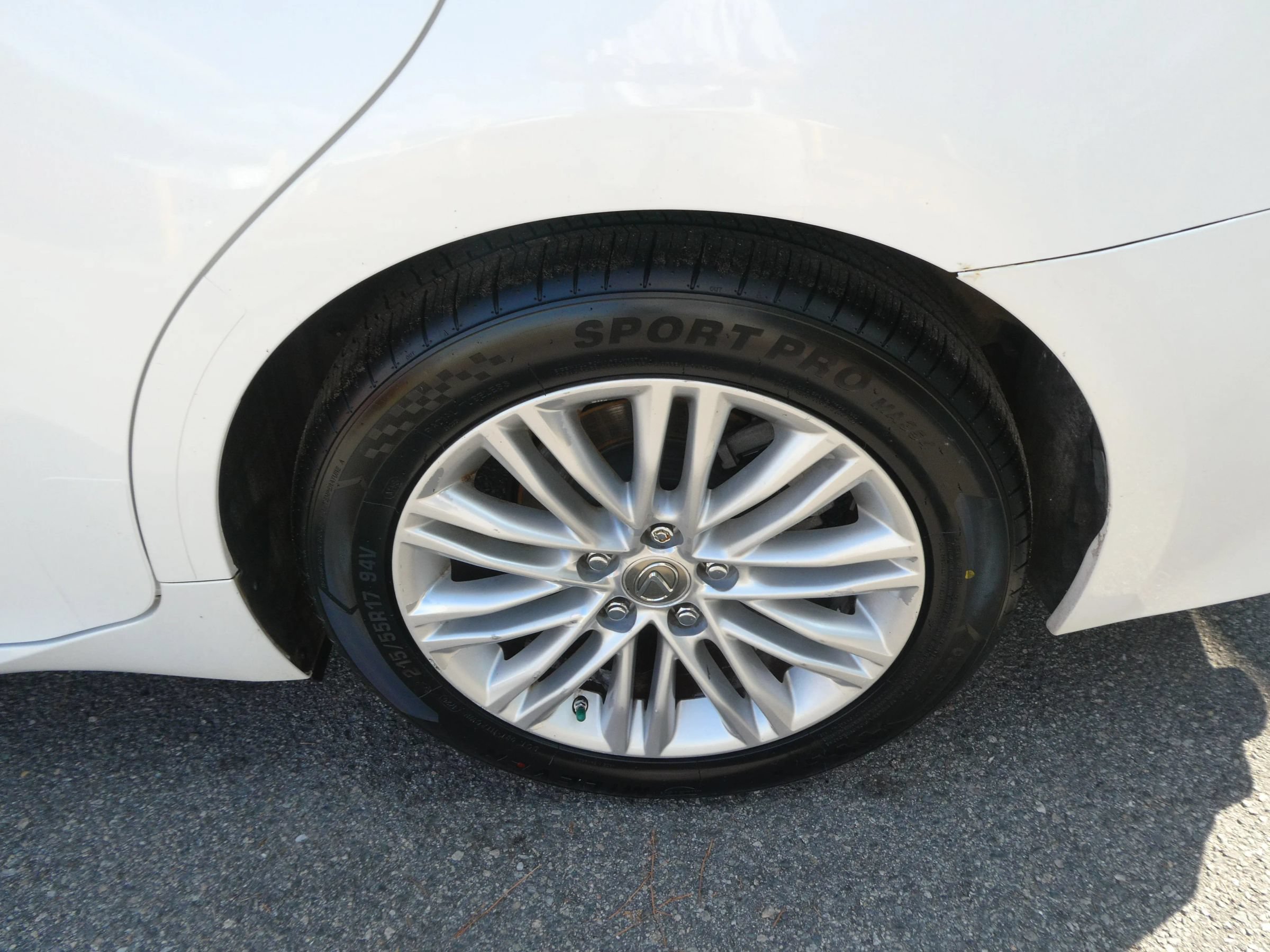Used 2014 Lexus ES 350 w/ Luxury Package FWD image 36