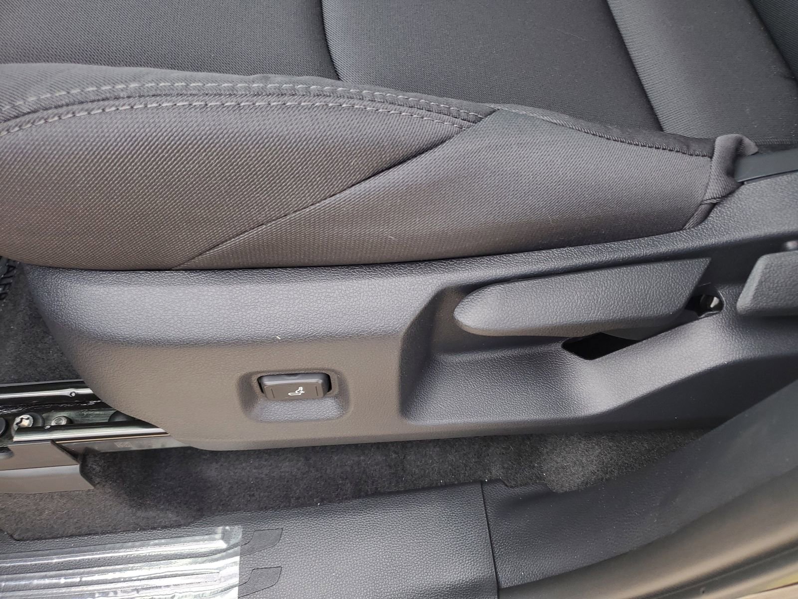 New 2026 Toyota Tacoma SR AWD/4WD image 17