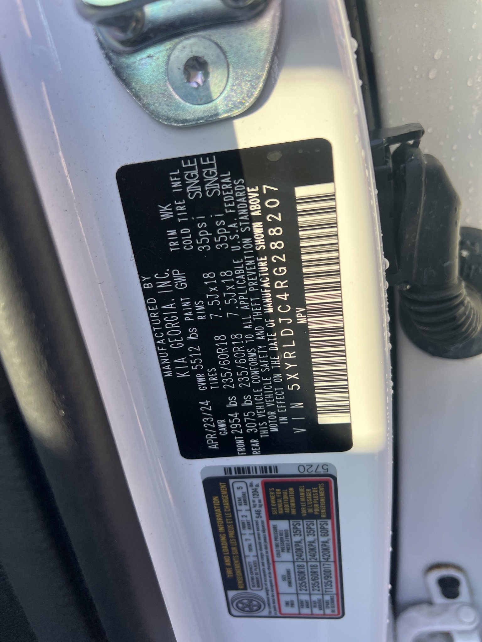 Used 2024 Kia Sorento S image 24