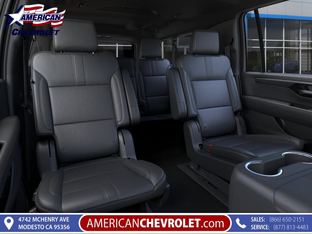 New 2026 Chevrolet Suburban RST w/ RST Capability Package AWD/4WD image 17
