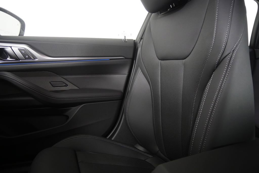 New 2026 BMW i4 eDrive40 image 24