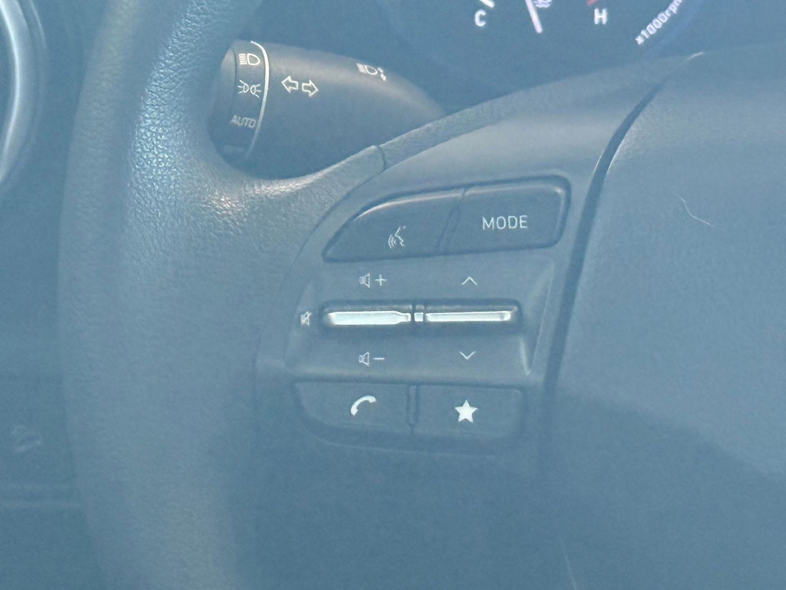 Used 2022 Hyundai Kona SEL w/ Cargo Package image 23