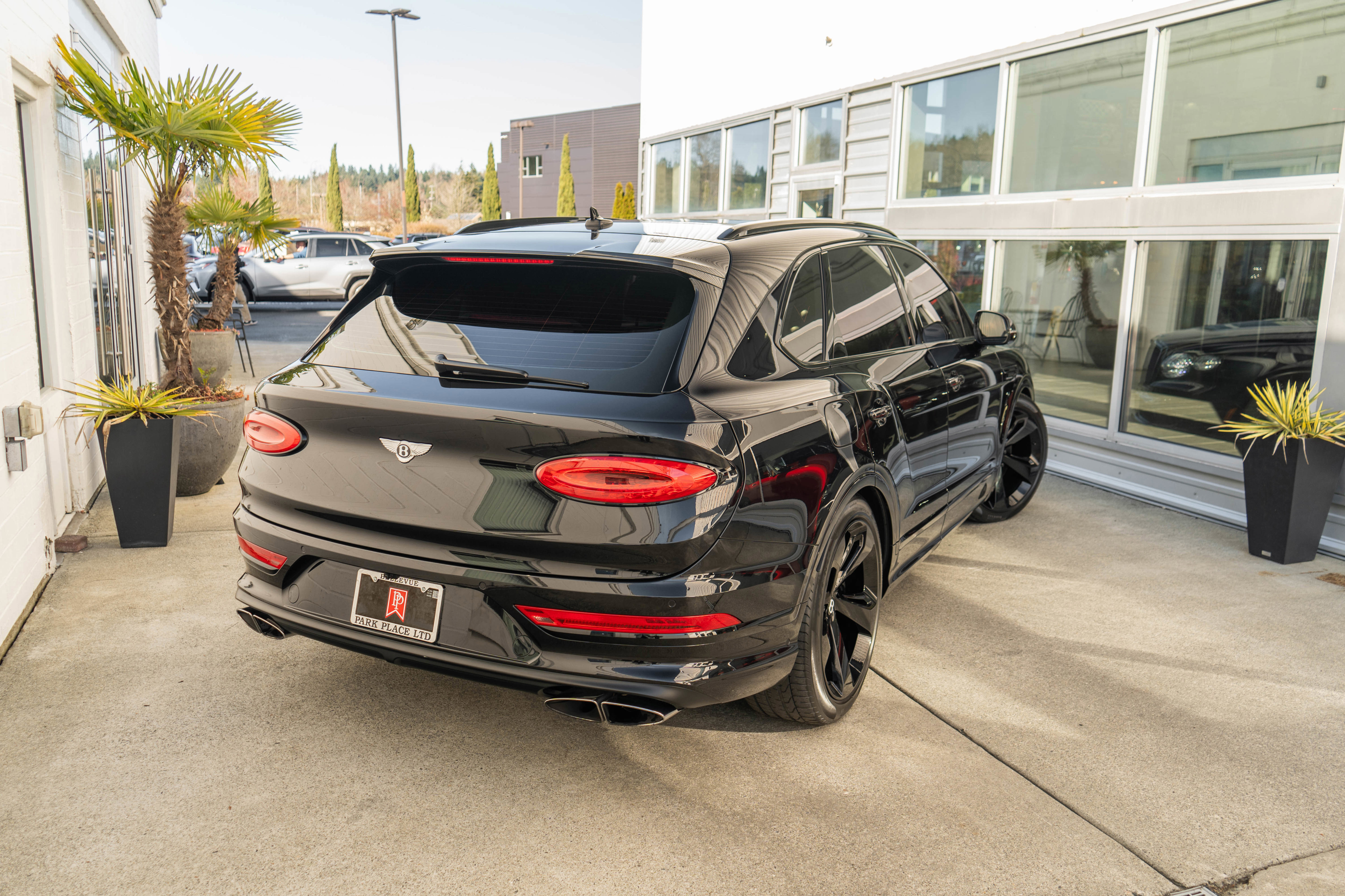 Used 2022 Bentley Bentayga image 6