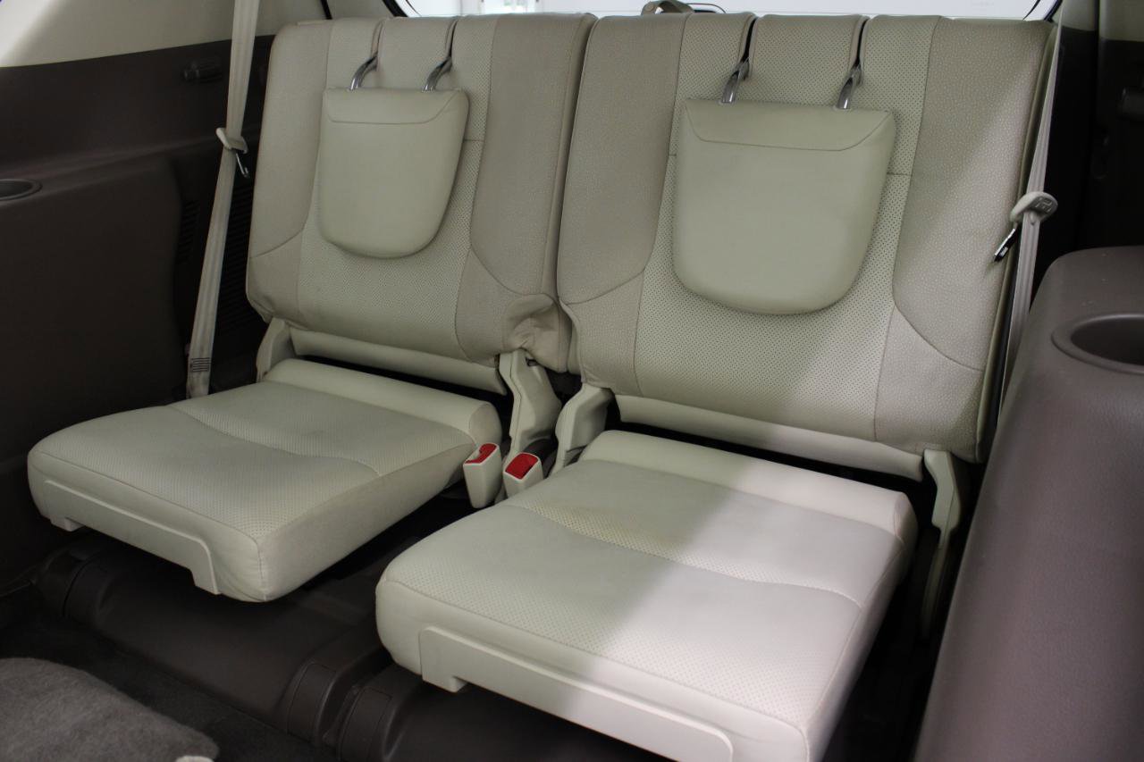 Used 2014 Lexus GX 460 w/ Premium Package AWD/4WD image 40