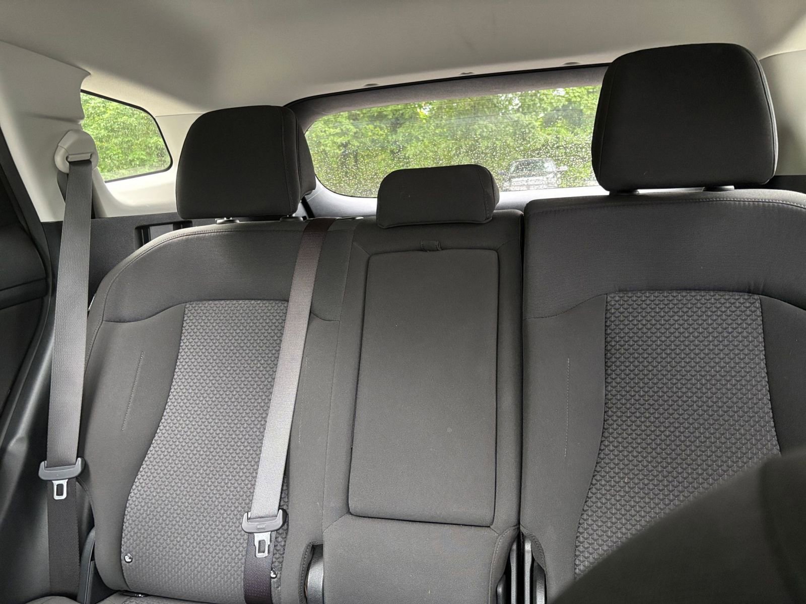 Used 2025 Kia Sportage LX FWD image 37