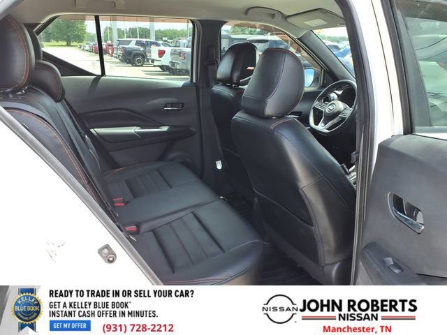 Used 2019 Nissan Kicks SR w/ SR Premium Package FWD image 17