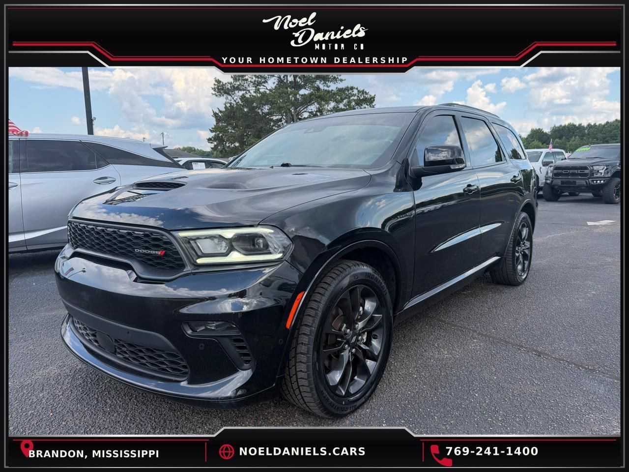 Used 2023 Dodge Durango R/T RWD image 1