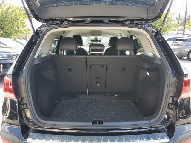 Certified 2024 Volkswagen Taos SE FWD image 14