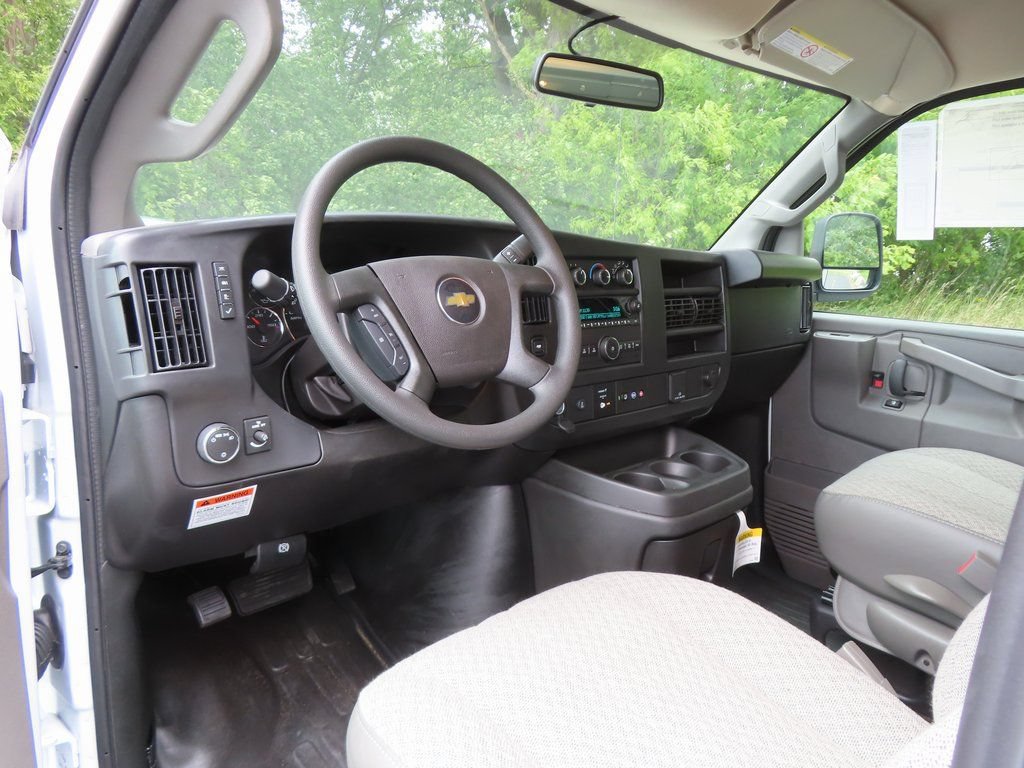 New 2025 Chevrolet Express 3500 w/ Power Convenience Package RWD image 25