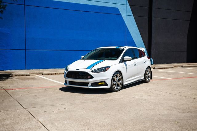 Used 2016 Ford Focus ST image 34