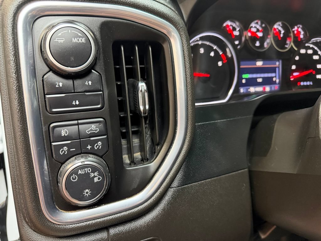 Used 2022 Chevrolet Silverado 2500 LT w/ Convenience Package AWD/4WD image 20