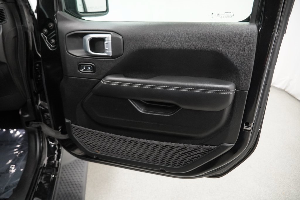 Certified 2021 Jeep Wrangler Unlimited Sahara w/ Cold Weather Group image 49