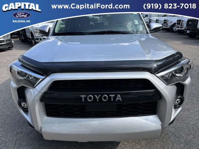 Used 2021 Toyota 4Runner SR5 Premium w/ Moonroof Package AWD/4WD image 10
