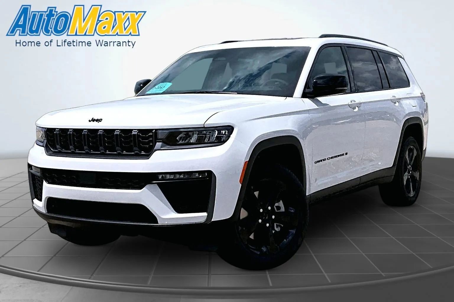 New 2026 Jeep Grand Cherokee L Limited AWD/4WD image 1