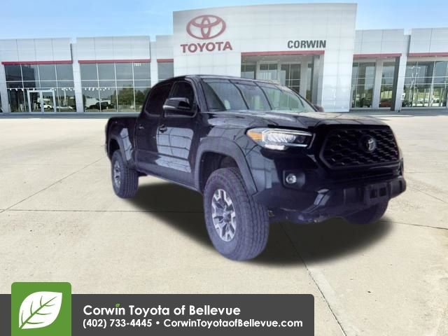 Used 2023 Toyota Tacoma TRD Off-Road AWD/4WD image 8