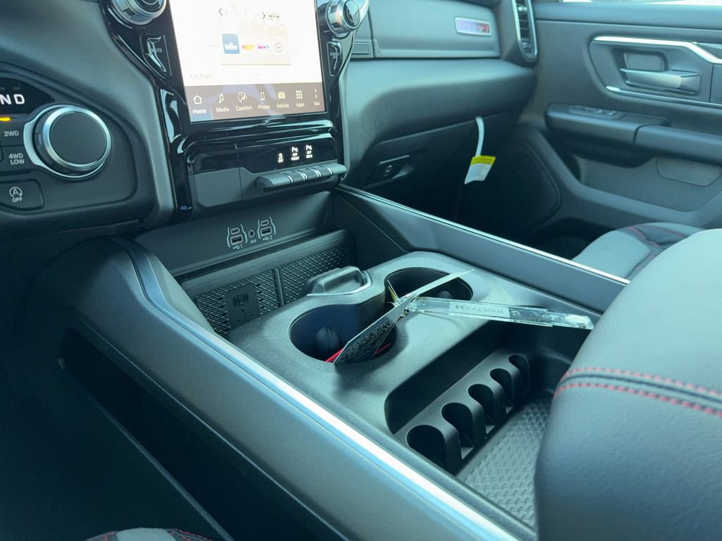 New 2026 RAM 1500 Big Horn AWD/4WD image 23