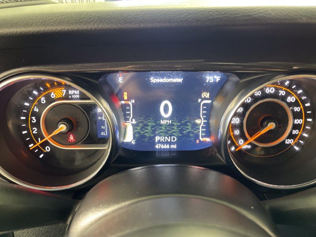 Used 2021 Jeep Wrangler Unlimited Sport AWD/4WD image 20
