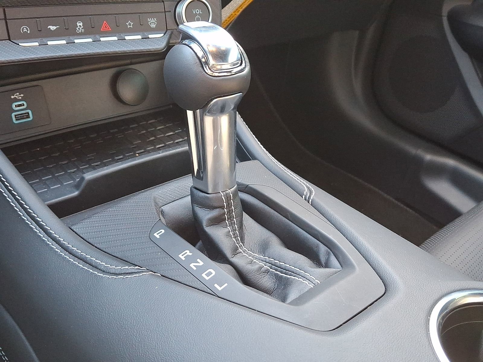 New 2024 Ford Mustang Premium image 10